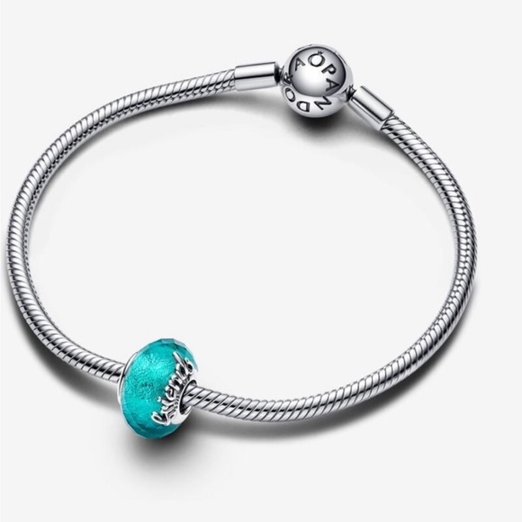 ANNUAL GIFT-AWAY OFFER: PANDORA Faceted Murano Glass Friendship Charm w/box - Picture 6 of 12